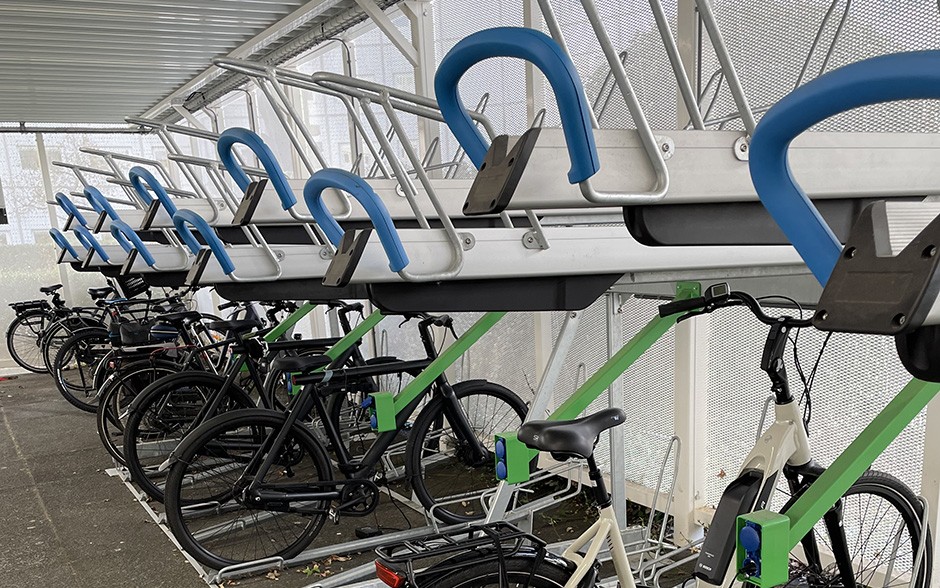 VelopA-Up BMF etagerek met oplaadpunten