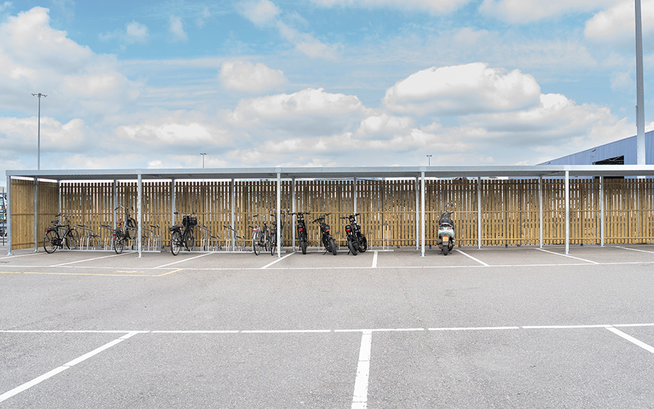 Paleto fietsenstalling open hout