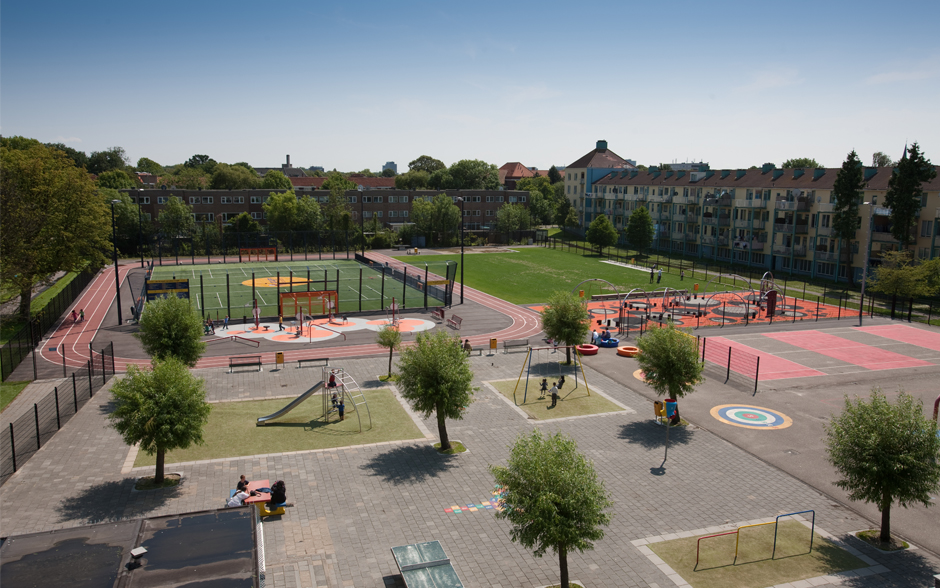 Johan Cruijff Court Eljero Elia veld in Den Haag
